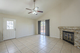 2342 N 87th Way in Scottsdale, AZ - Building Photo - Building Photo