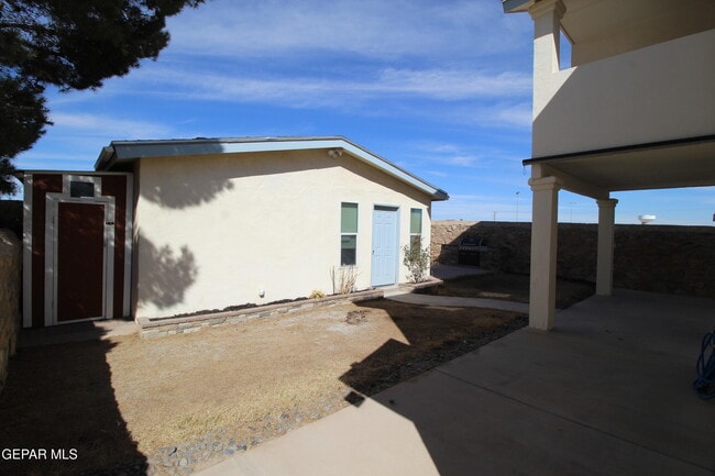 12341 Tierra Azteca Dr in El Paso, TX - Building Photo - Building Photo