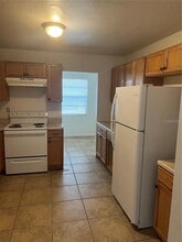 1240 Highland St in Sarasota, FL - Building Photo - Building Photo