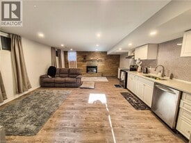 11 Duncairn Ave in Kitchener, ON - Building Photo