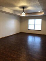 645 Eastmont in Lebanon, MO - Building Photo