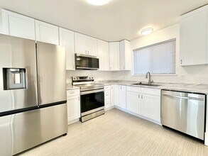 5885 W 5th Ave in Denver, CO - Building Photo - Building Photo