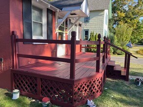 173 Sanford Ave in Clinton, NY - Foto de edificio - Building Photo