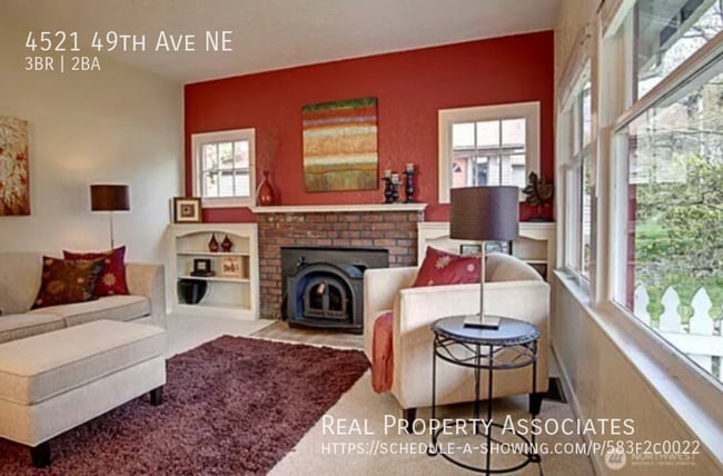 4521 49th Ave NE in Seattle, WA - Building Photo - Building Photo