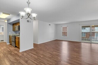 520 Shorely Dr in Barrington, IL - Building Photo - Building Photo