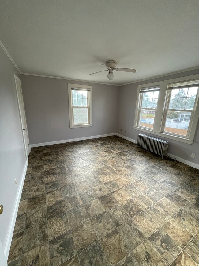 21 Dingley St, Unit Apt 3