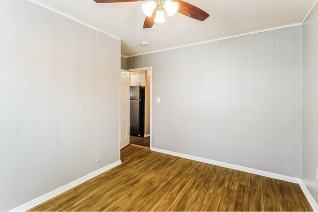 2659 Niagara St in Cincinnati, OH - Foto de edificio - Building Photo