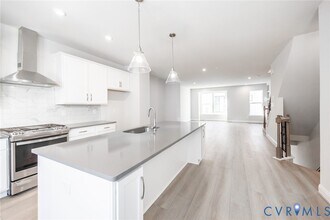 5422 Gillies Creek Mews in Henrico, VA - Building Photo - Building Photo