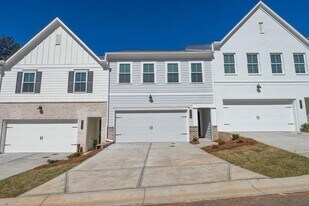 3359 Verdi Ln in Kennesaw, GA - Building Photo