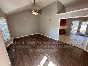 3304 NW 84th Terrace in Kansas City, MO - Building Photo - Building Photo