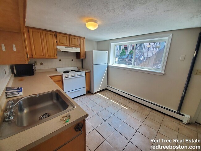 13 Suffolk St in Cambridge, MA - Building Photo - Building Photo