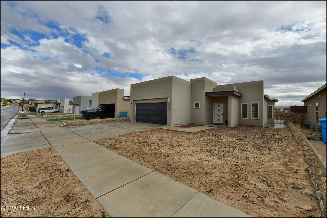 432 Stetson Dr in El Paso, TX - Building Photo