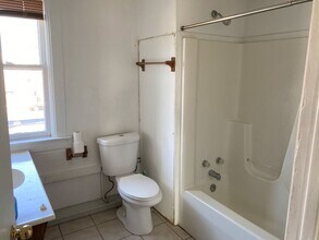 920 W 5th St in Winona, MN - Building Photo - Building Photo