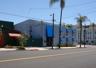 The Sister Lodge in San Diego, CA - Building Photo - Building Photo