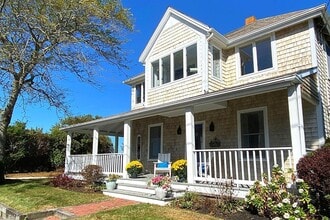 13 Railway Blf, Unit 2nd floor in West Yarmouth, MA - Building Photo - Building Photo
