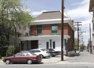 East 13th Ave Apartments in Denver, CO - Building Photo - Building Photo