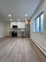 19 Parker Hill Ave, Unit 3A in Boston, MA - Building Photo