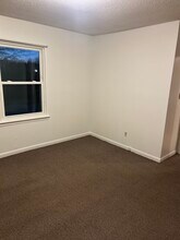 79 W Dupree St, Unit 12 in Angier, NC - Foto de edificio - Building Photo