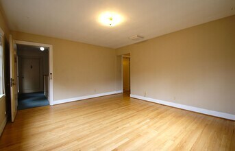220 E Hamlin St in Seattle, WA - Building Photo - Building Photo