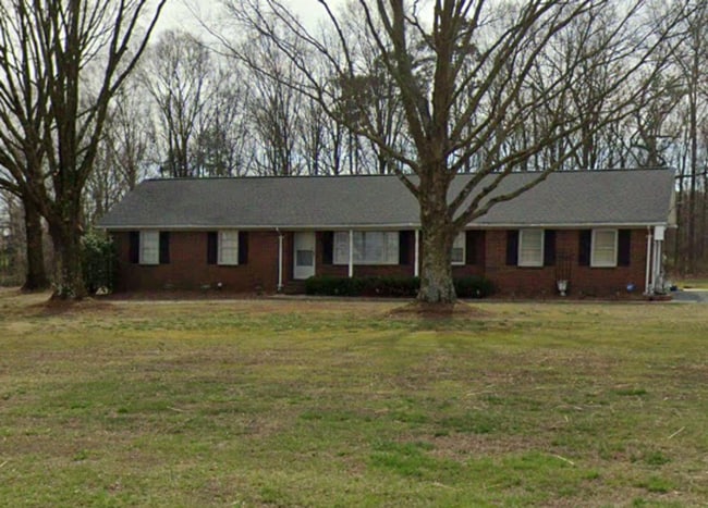 619 Price Dairy Rd in Unionville, NC - Building Photo - Building Photo