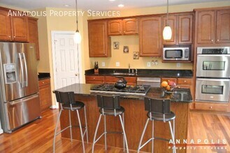 336 Quarterdeck Aly in Annapolis, MD - Building Photo - Building Photo