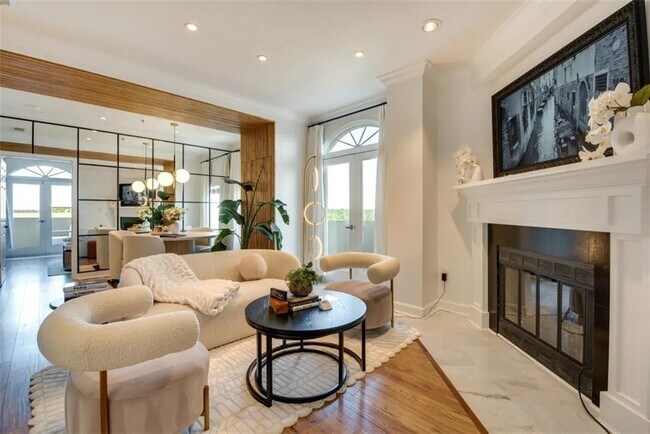 2161 Peachtree Rd NE in Atlanta, GA - Building Photo - Building Photo