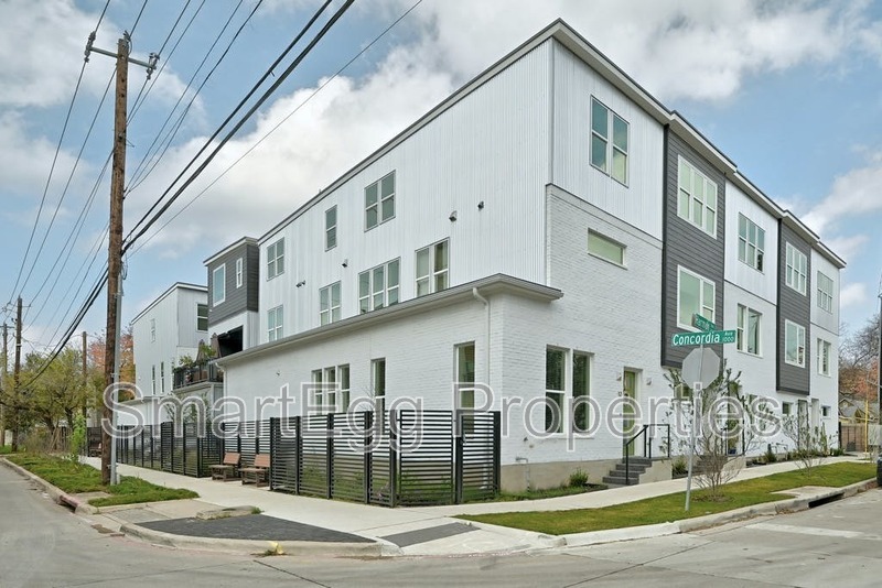 3500 Harmon Ave in Austin, TX - Building Photo