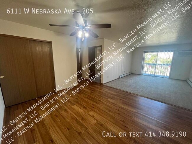 6111 W Nebraska Ave in Milwaukee, WI - Building Photo - Building Photo