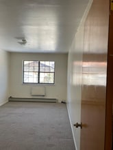 76-15 166th St, Unit 1st Floor in Queens, NY - Building Photo - Building Photo