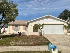 12810 129th Terrace N in Largo, FL - Building Photo