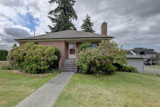 12007 62nd Ave S in Seattle, WA - Building Photo - Building Photo