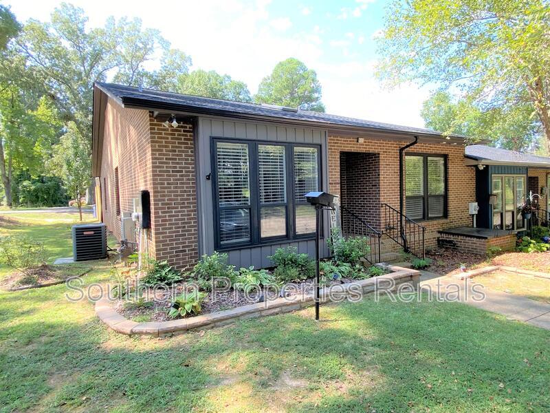 517 Apple Ln in Sanford, NC - Building Photo