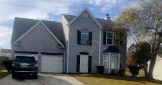 property at 906 Terance Ave