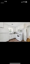 918 S Bonn Ave in Wichita, KS - Building Photo - Building Photo