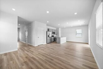 1247 Ross Farms Blvd in Clarksville, TN - Building Photo - Building Photo