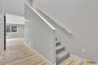 623 Rita Cir in Wasilla, AK - Foto de edificio - Building Photo