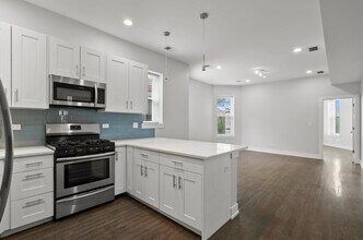 1321 S Lawndale Ave in Chicago, IL - Building Photo - Building Photo