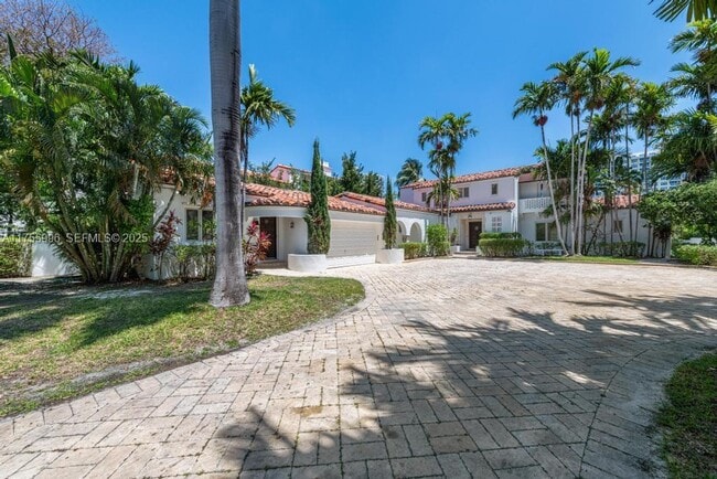 property at 5661 Pine Tree Dr