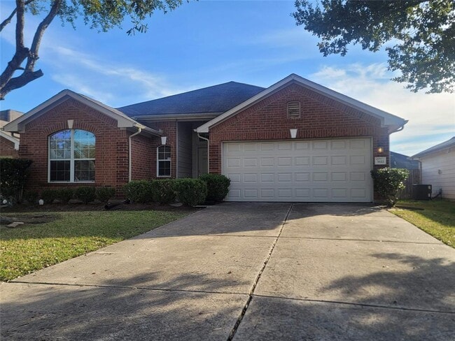 3611 Elmwood Dale Dr in Fresno, TX - Building Photo - Building Photo