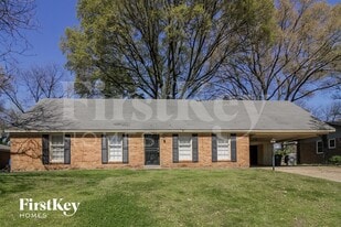 2036 St James Dr in Memphis, TN - Building Photo