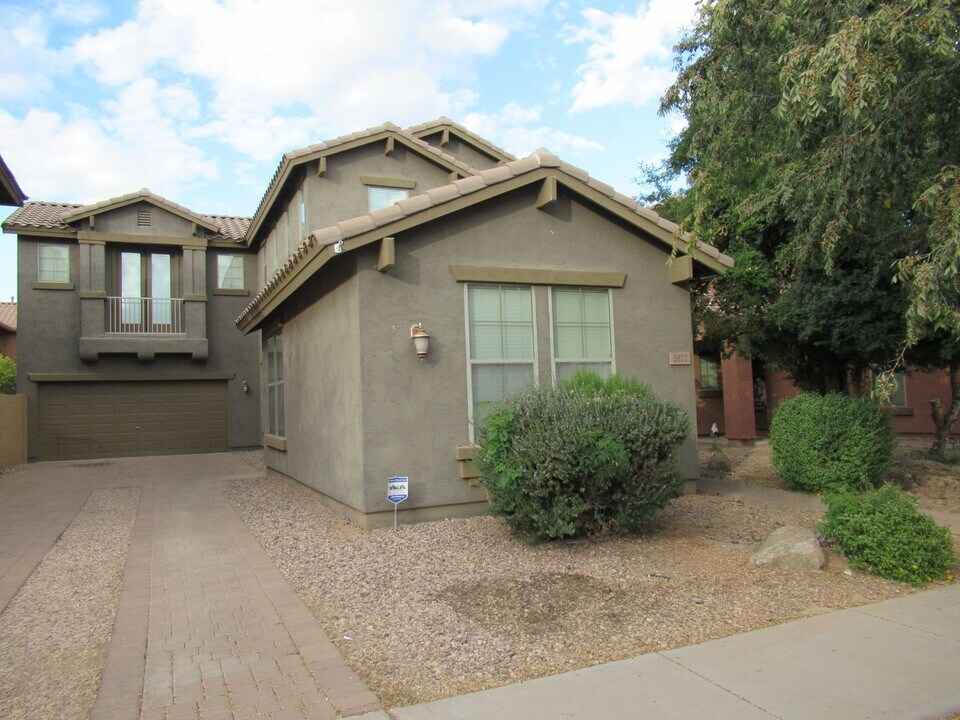 3822 E Geronimo St in Gilbert, AZ - Building Photo