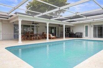 608 1st Key Dr in Fort Lauderdale, FL - Building Photo - Building Photo