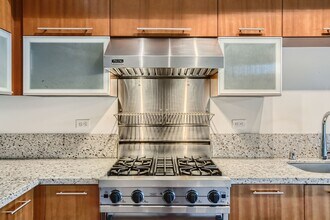 2911 2nd Ave in Seattle, WA - Building Photo - Building Photo