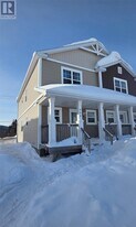 980 Tamarack Dr in Labrador City, NL - Building Photo