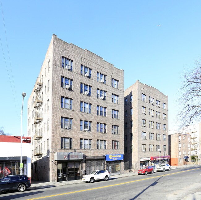 573 South Broadway