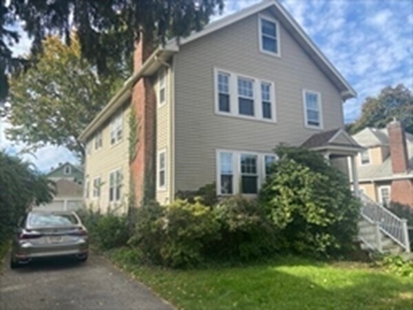 39-41-41 Upland Rd in Belmont, MA - Building Photo