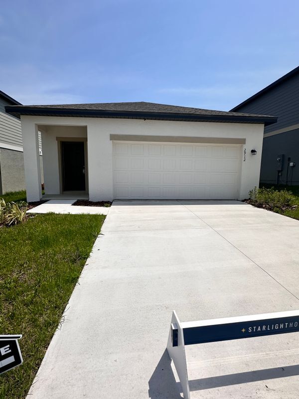 property at 2912 Poppy Ave