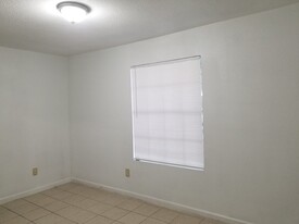 12231 Ormandy St in Houston, TX - Building Photo