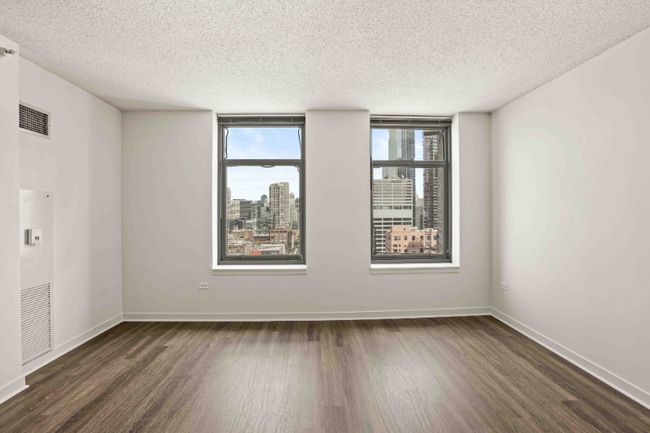 property at 400 N Jefferson St