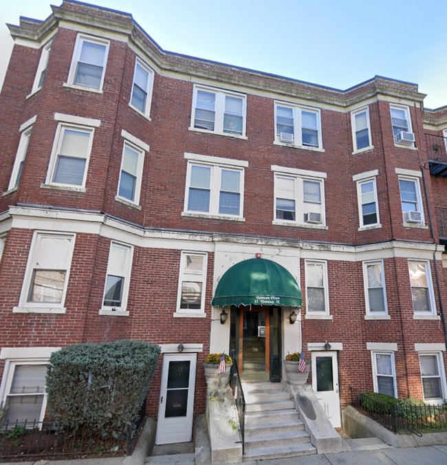 property at 11 Barrows St